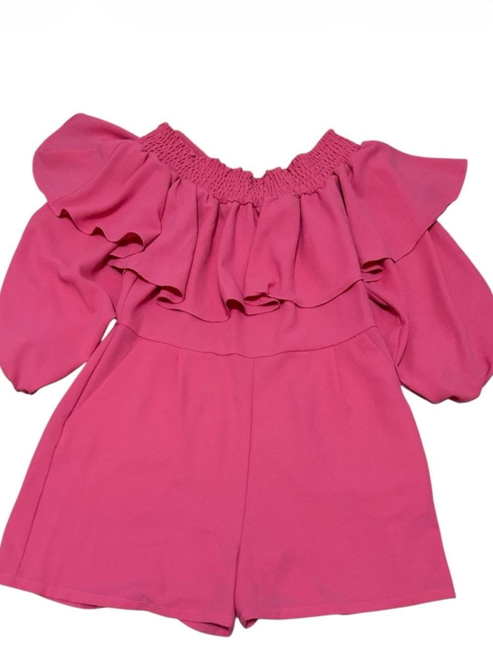1.STATE Smocked Ruffle Sleeve Romper